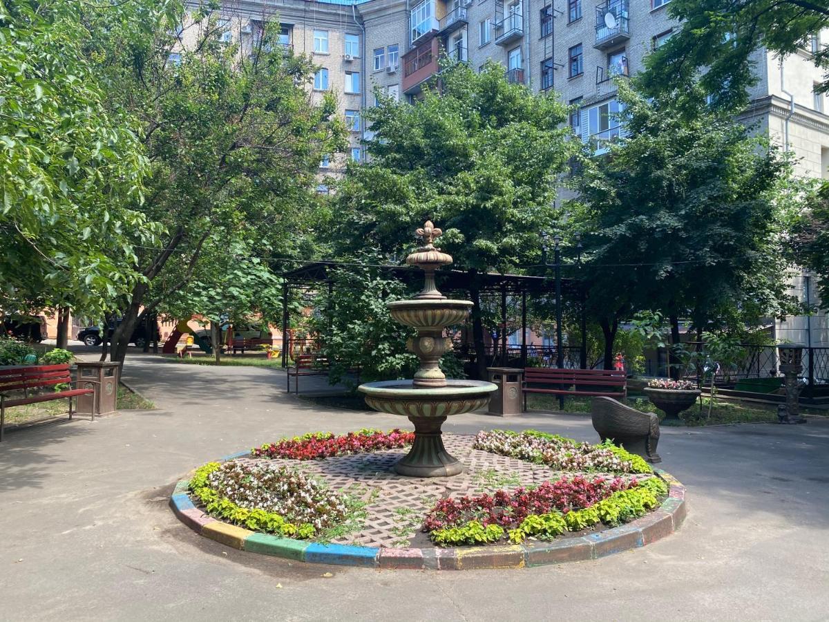 Panorama Luxury Apartment In The House With A Spire, A Historical Building In The City Centre Harkiv Dış mekan fotoğraf